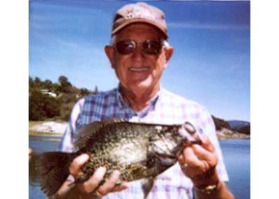 Tom Sheppard, 2.62 pound Crappie caught 3-19-01 on Silver Spoon at Oakvale Cove